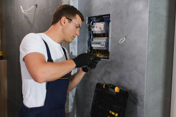 Best Electric Panel Repair  in Pullman, WA